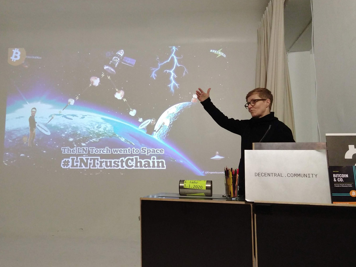 Anita presenting "2019 A year in Review" at Bitcoin Austria's 73rd Meetup